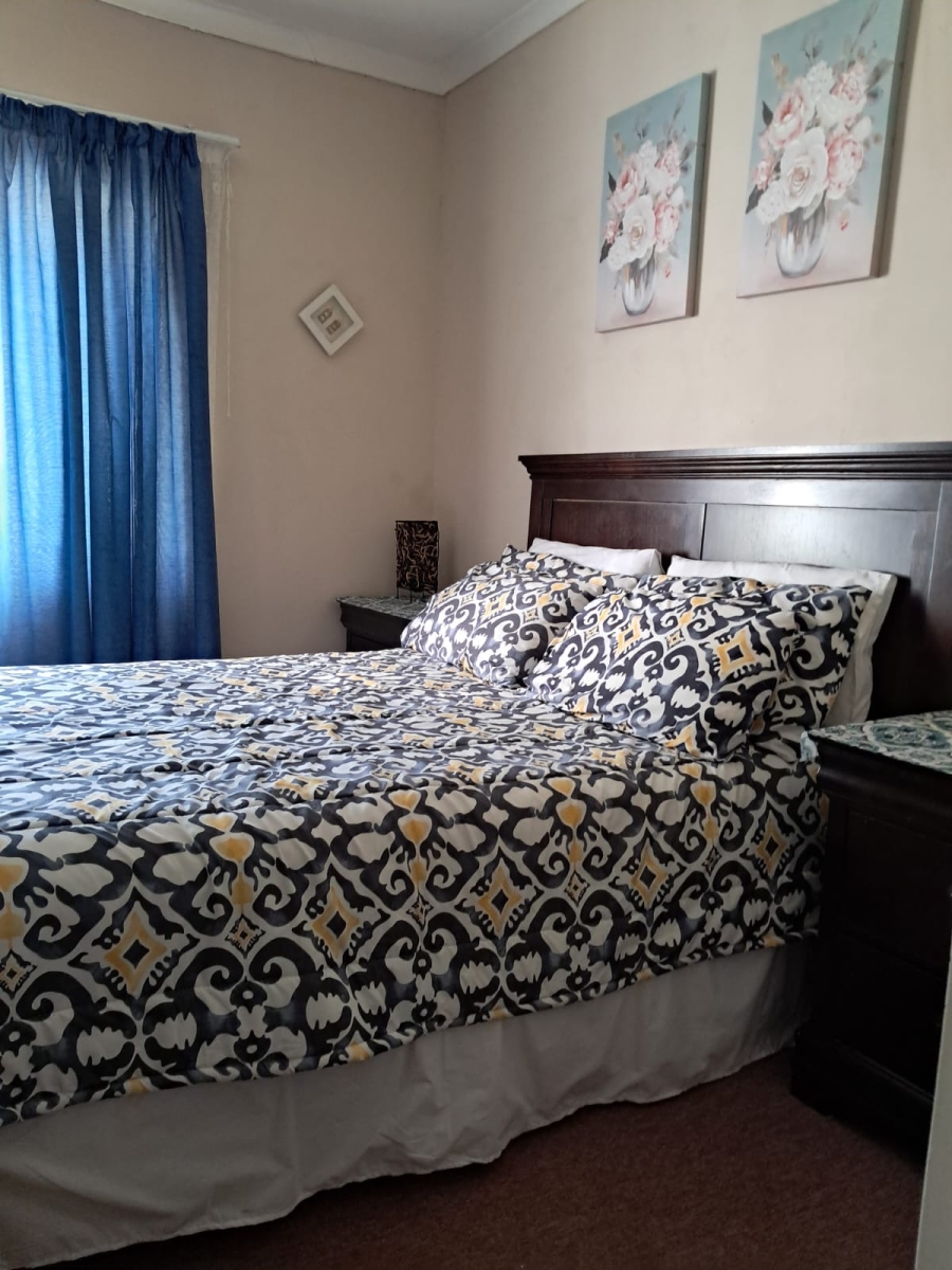 4 Bedroom Property for Sale in Grahamstown Central Eastern Cape